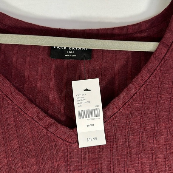 Lane Bryant Burgundy Ribbed Knit Tank Top NWT - Picture 4 of 6